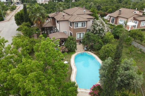 3+1 Villa  i Kemer, Antalya, Turkiet Nr. 215540