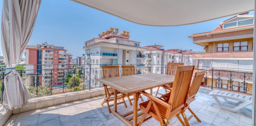 5+1 Penthouse  in Cikcilli, Antalya, Turkey No. 136436