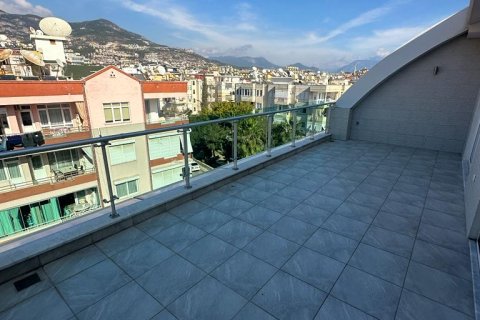پنت هاس در  Alanya ، ترکیه 4 خوابه ، 220 متر مربع.  شماره 91912