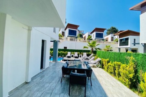 4+1 Villa in Kusadasi, Aydin, Türkei Nr. 107780 - 5
