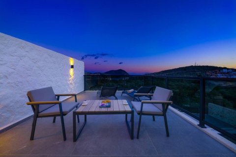 3+1 Villa  i Kalkan, Antalya, Turkiet Nr. 232589 - 2