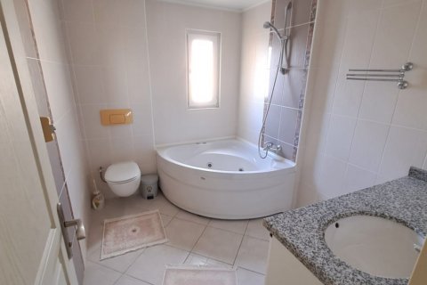 2+1 Lejlighed  i Mahmutlar, Antalya, Tyrkiet Nr. 102946 - 10