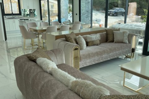 5+1 Villa i Kargicak, Alanya, Antalya, Tyrkiet Nr. 137012 - 13