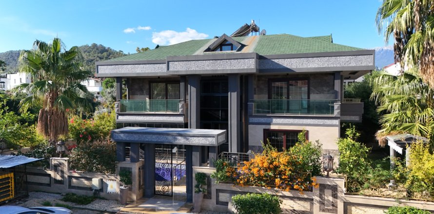 6+1 Villa in Kemer, Antalya, Turkey No. 217841