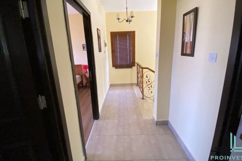 ویلا در  Bellapais ، ترکیه 4 خوابه ، 760 متر مربع.  شماره 90566 - 24