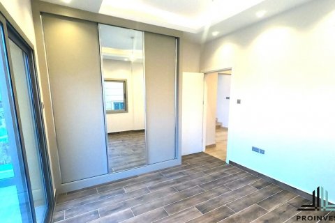 ویلا در  Alsancak ، ترکیه 3 خوابه ، 250 متر مربع.  شماره 90552 - 24