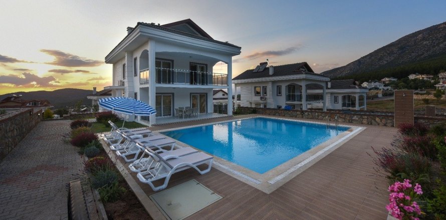 3+1 Villa  i Oludeniz, Mugla, Turkiet Nr. 99348