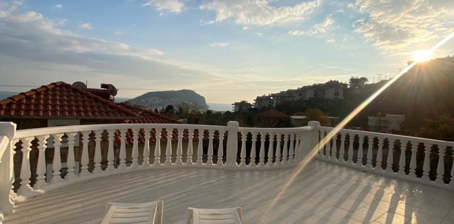 3+1 Villa  i Tepe, Alanya, Antalya, Tyrkia Nr. 96484