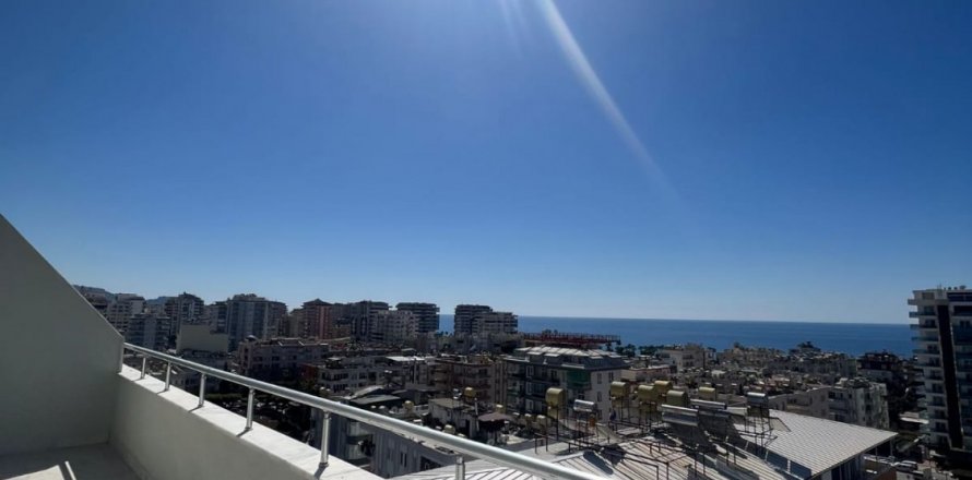 6+1 Penthouse  i Mahmutlar, Antalya, Tyrkiet Nr. 100322