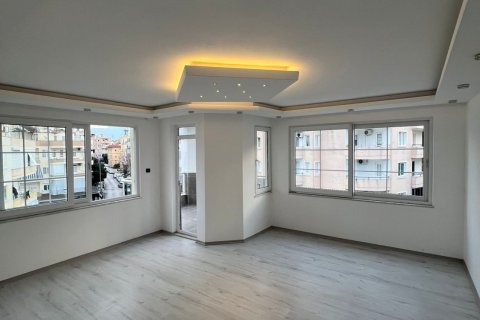 Daire  2+1  Alanya, Antalya, Türkiye №221476