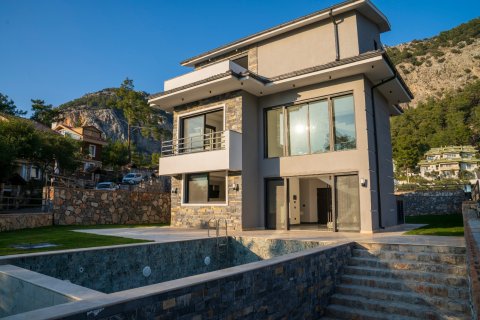 5+1 Villa  i Gocek, Mugla, Turkiet Nr. 213062