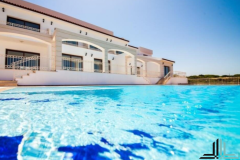 2+1 Apartment in Bahceli, Girne, Northern Cyprus No. 86995