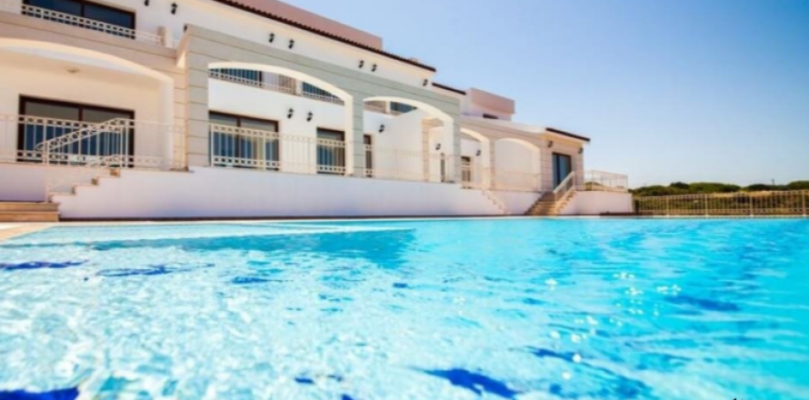 2+1 Leilighet i Bahceli, Girne, Nr. 86995