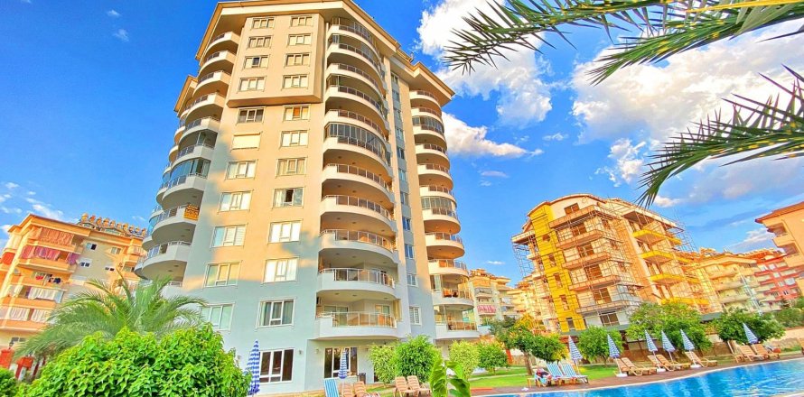 3+1 Apartment  in Cikcilli, Antalya, Turkey No. 96181