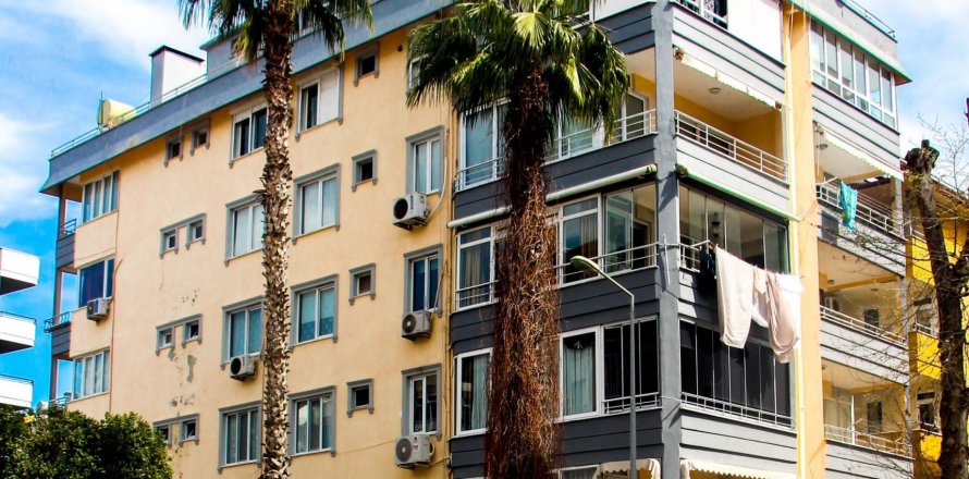 2+1 Lägenhet i Alanya, Antalya, Turkiet Nr. 102848