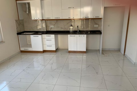 آپارتمان در Tosmur،  Alanya ، ترکیه 2 خوابه ، 85 متر مربع.  شماره 92505 - 13