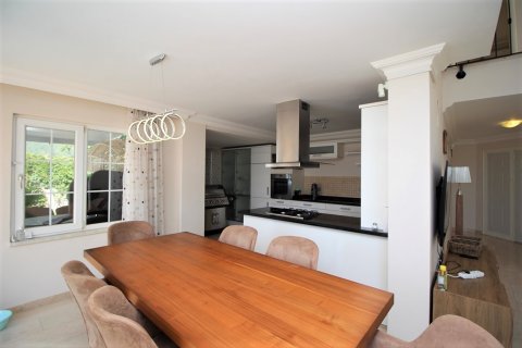 4+1 Villa  i Tepe, Alanya, Antalya, Tyrkiet Nr. 137495 - 10