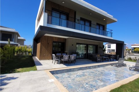 3+1 Villa i Kusadasi, Aydin, Tyrkiet Nr. 134292