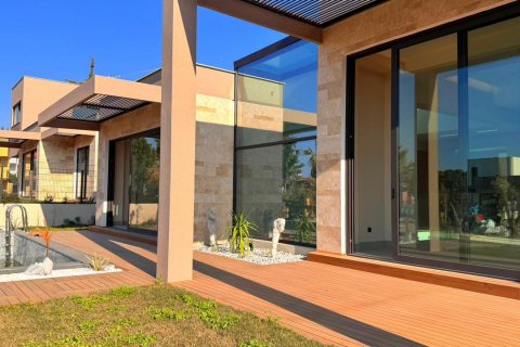 Продажа в Кушадасы, Айдыне, Турция, 200м2, №221639 – фото 18