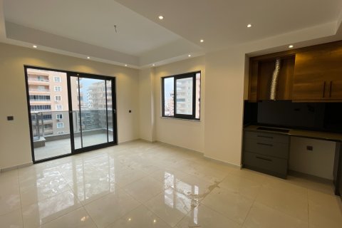 2+1 Leilighet i Mahmutlar, Antalya, Tyrkia Nr. 98222 - 11