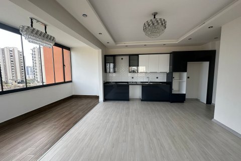 3+1 Wohnung in Mersin, Türkei Nr. 133742 - 2