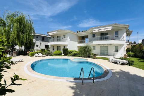 2+1 Apartment  in Kemer, Antalya, Turkey No. 226261