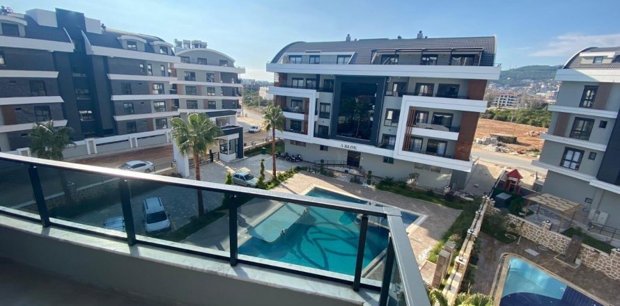 1+1 Lägenhet  i Oba, Antalya, Turkiet Nr. 96869