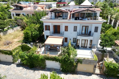  در  Kusadasi ، ترکیه 300 متر مربع.  شماره 228655 - 25