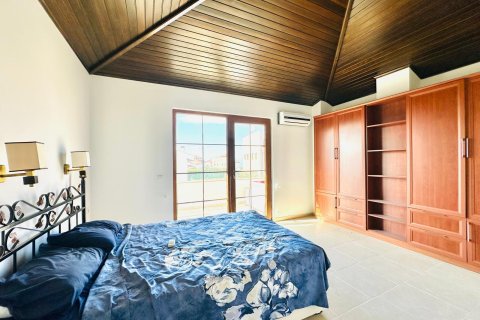 for sale  in Kusadasi, Aydin, Turkey, 4 bedrooms, 250m2, No. 226810 – photo 6