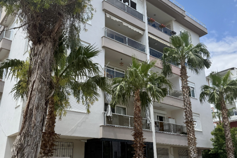 2+1 Apartment  in Konyaalti, Antalya, Turkey No. 225360