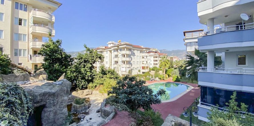 2+1 Apartment  in Oba, Antalya, Turkey No. 90901