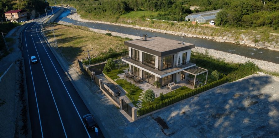 Land plot in Arsin, Trabzon, Turkey No. 237527