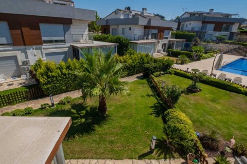 Villa  4+1  İzmir, Türkiye №90270 - 20