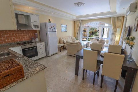 2+1 Lägenhet i Oba, Antalya, Turkiet Nr. 134554 - 4