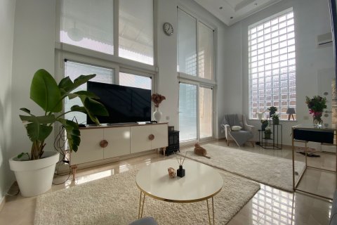 2+1 Villa  in Tepe, Alanya, Antalya, Turkey No. 140728