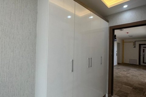 آپارتمان در  Mersin ، ترکیه 3 خوابه ، 130 متر مربع.  شماره 136465 - 12