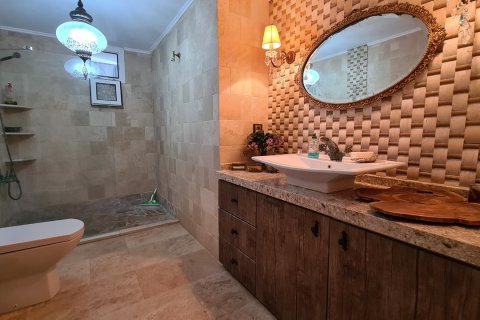 4+1 Takleilighet i Kusadasi, Aydin, Tyrkia Nr. 136078 - 14