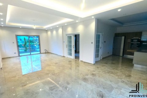 ویلا در  Alsancak ، ترکیه 3 خوابه ، 250 متر مربع.  شماره 90552 - 8