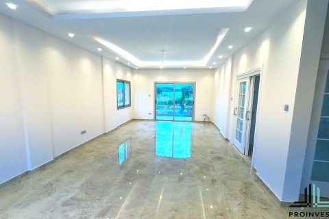 ویلا در  Alsancak ، ترکیه 3 خوابه ، 250 متر مربع.  شماره 90552 - 6