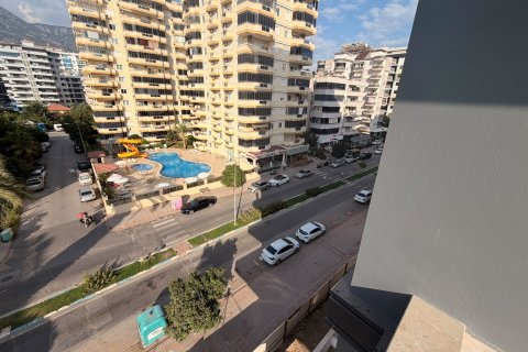1+1 Apartment  in Mahmutlar, Antalya, Turkey No. 238027