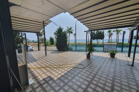 Кафе / ресторан  270м2 в Мерсине, Турция №133871