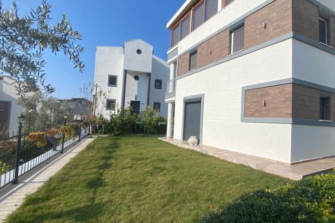 Villa  4+1  Kuşadası, Aydın, Türkiye №223233 - 2