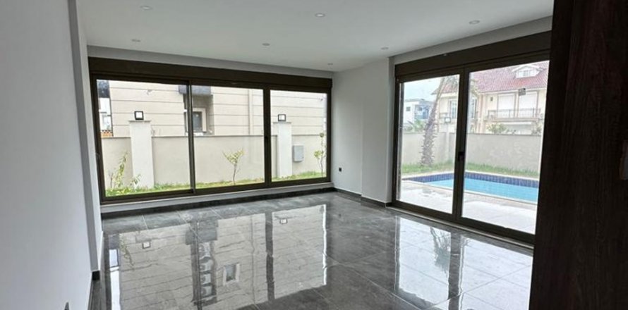 4+1 Villa in Belek, Antalya, Turkey No. 107403