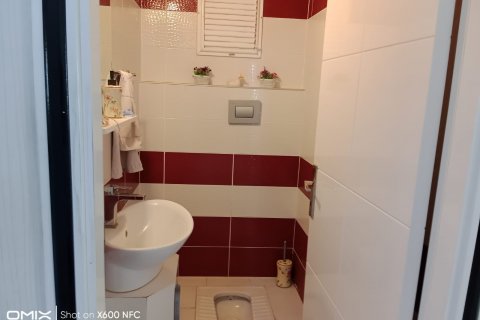 Daire  3+1  Mersin, Türkiye №108004 - 11