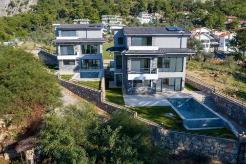 5+1 Villa  i Gocek, Mugla, Tyrkiet Nr. 213062 - 20