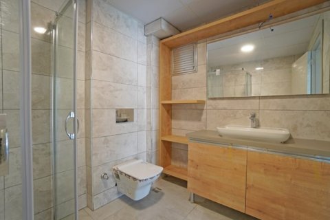2+1 Leilighet i Izmir, Tyrkia Nr. 90276 - 8