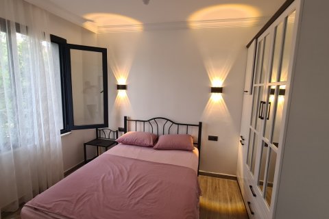 2+1 Wohnung  in Kusadasi, Aydin, Türkei Nr. 102736 - 10