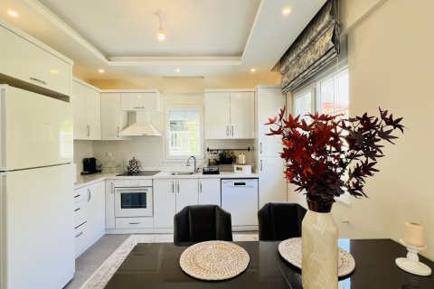Villa 2+1 Kemer, Antalya, Türkiye №212040 - 3