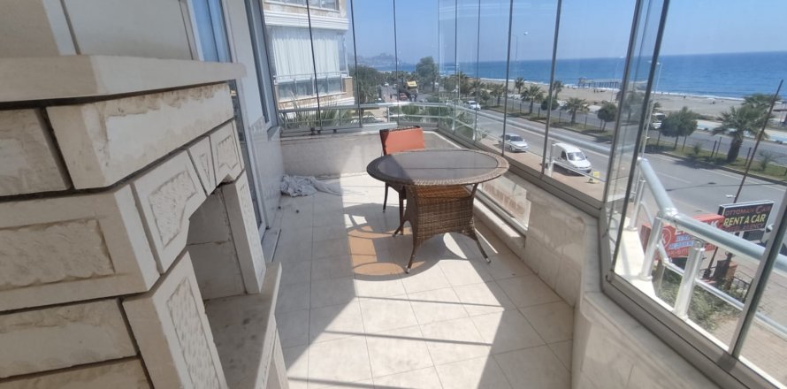 3+1 Penthouse in Mahmutlar, Antalya, Turkey No. 87734