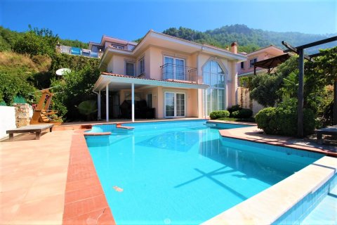 4+1 Villa  i Tepe, Alanya, Antalya, Tyrkiet Nr. 137495 - 2